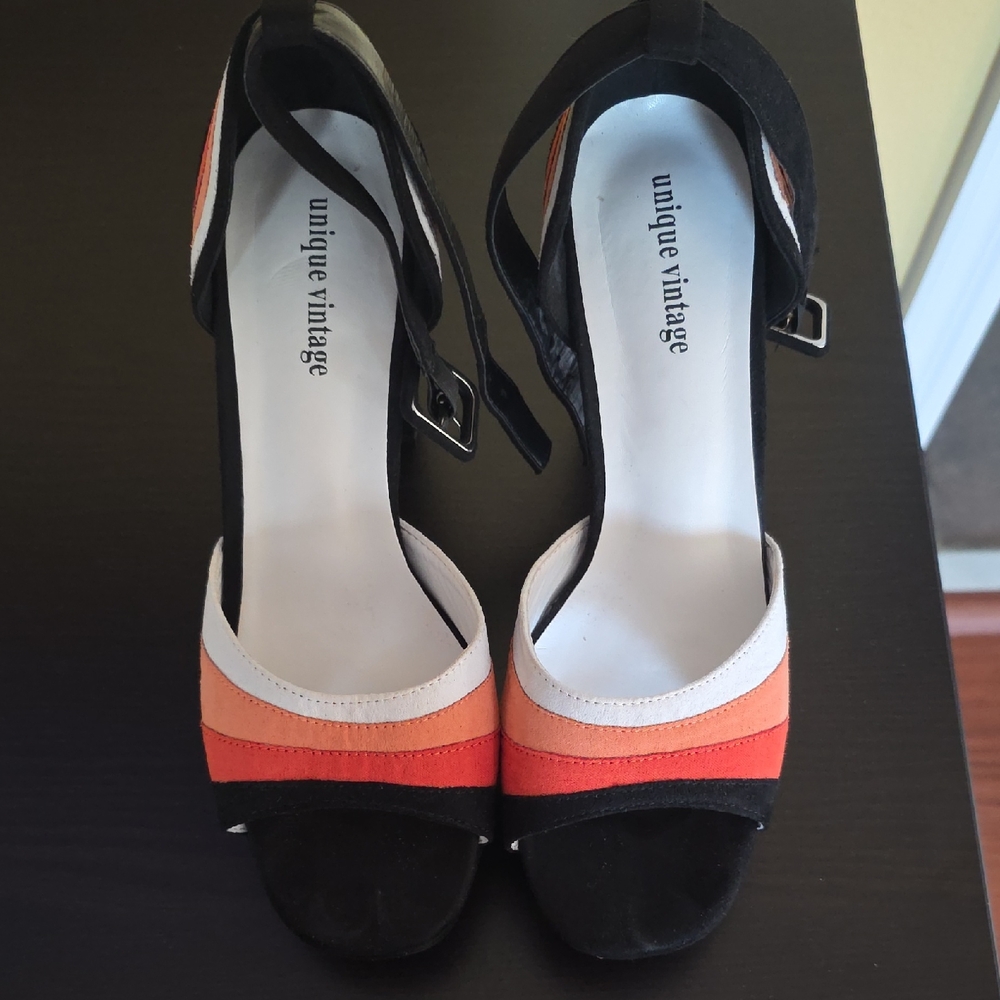 Unique Vintage Black and Orange Striped Heels